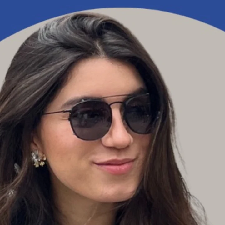 Val González